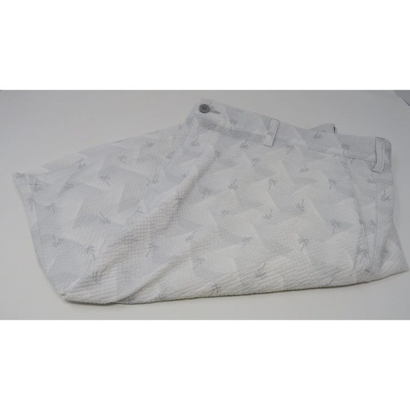 PGA Tour Mens Shorts Tropical Palm Trees Golf Size 42 Stretch - Picture 4 of 6